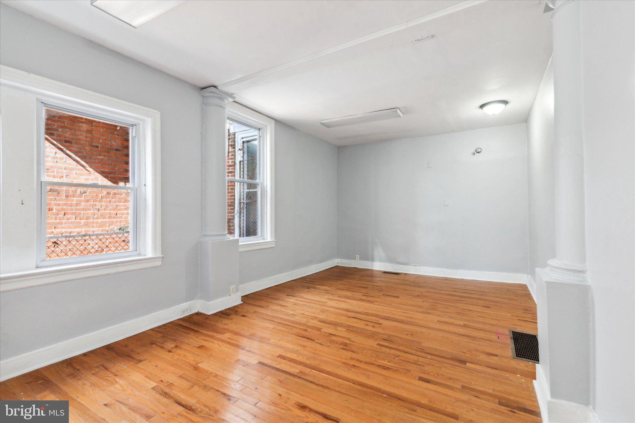 5236 WALNUT STREET