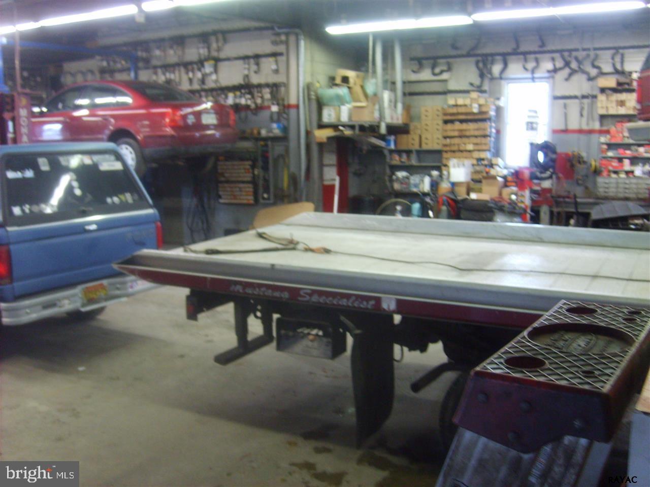 UNKNOWN - Commercial Sale