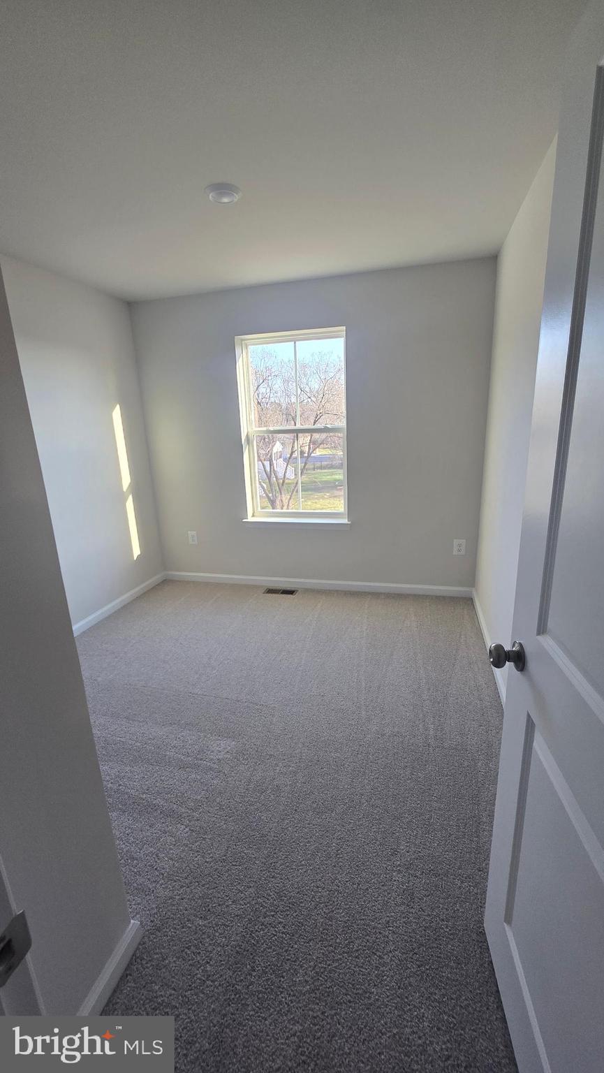 WILLOW GLEN - Residential Lease