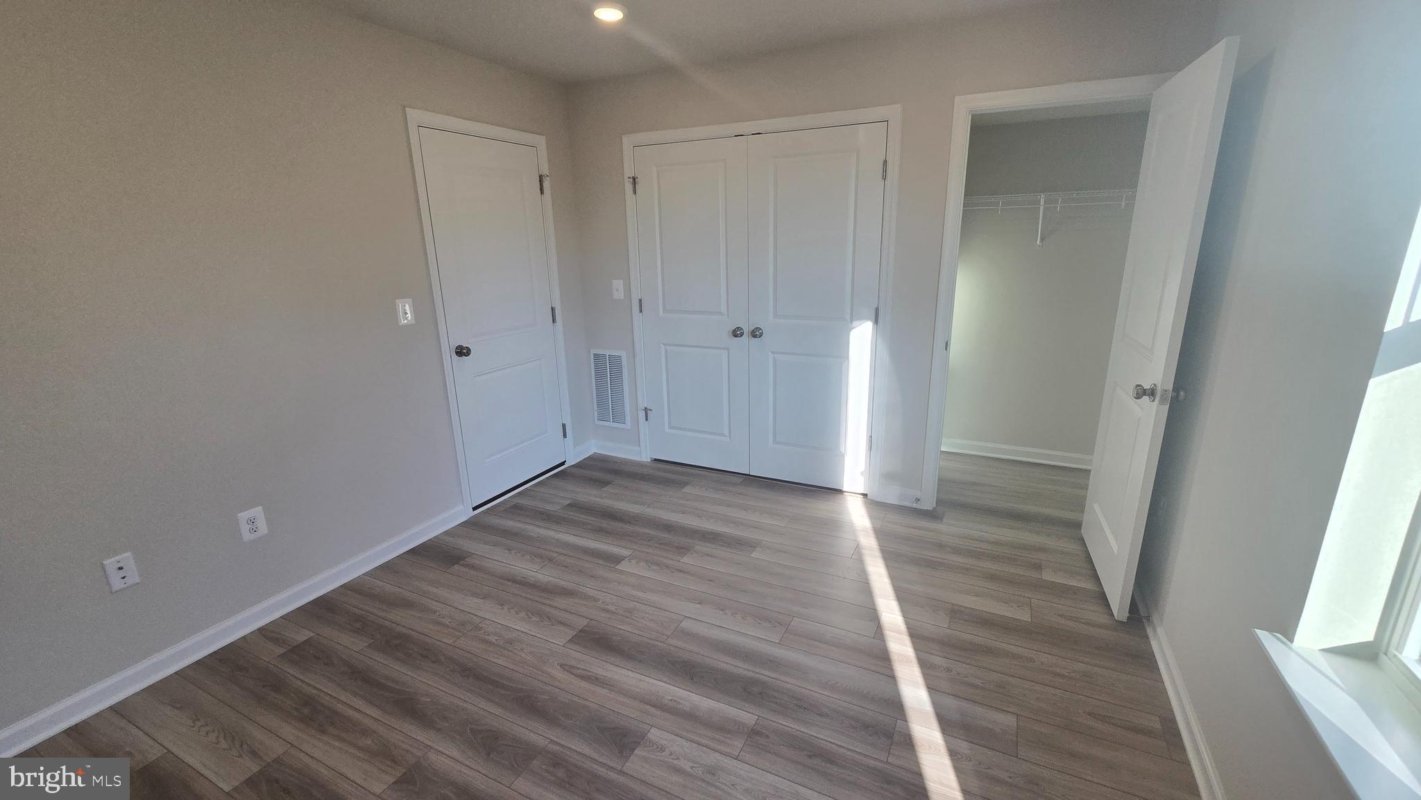 WILLOW GLEN - Residential Lease