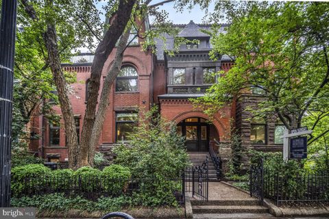 1752 17TH STREET NW WASHINGTON DC 20009