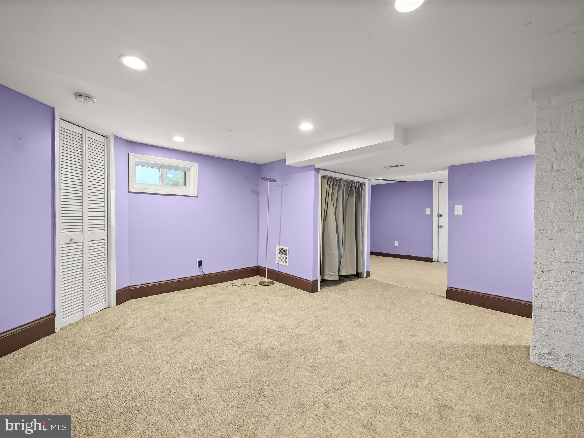 RIVERDALE PARK - Residential