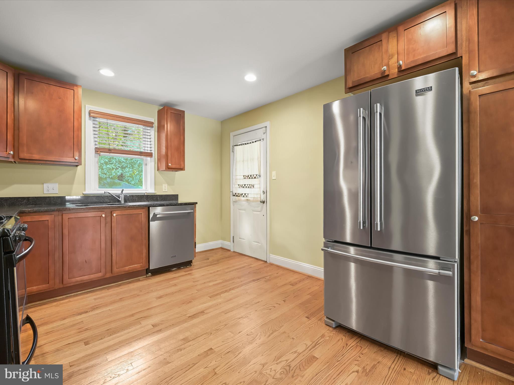 RIVERDALE PARK - Residential