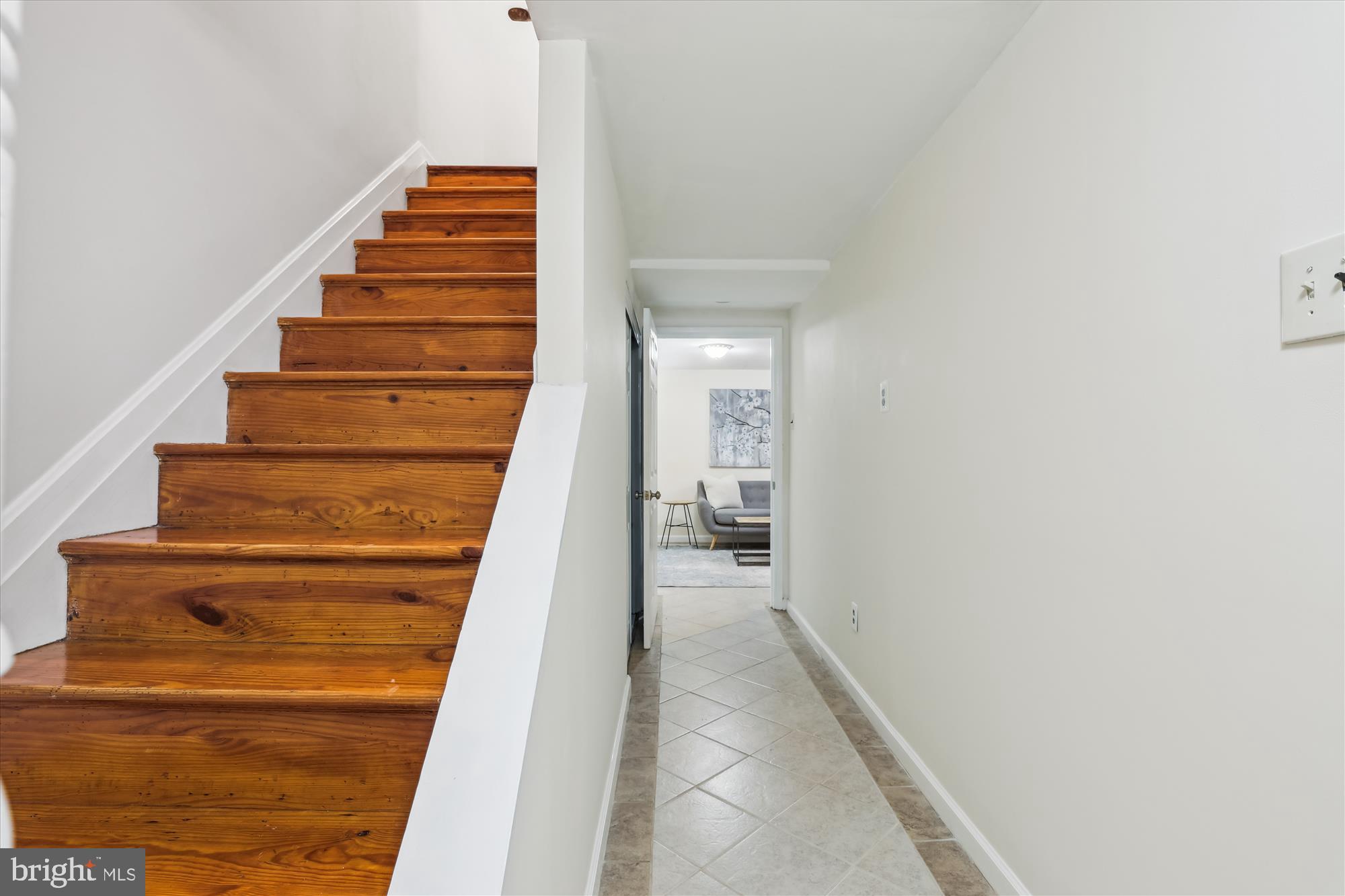 WOODMARK OF LAKE RIDGE - Residential