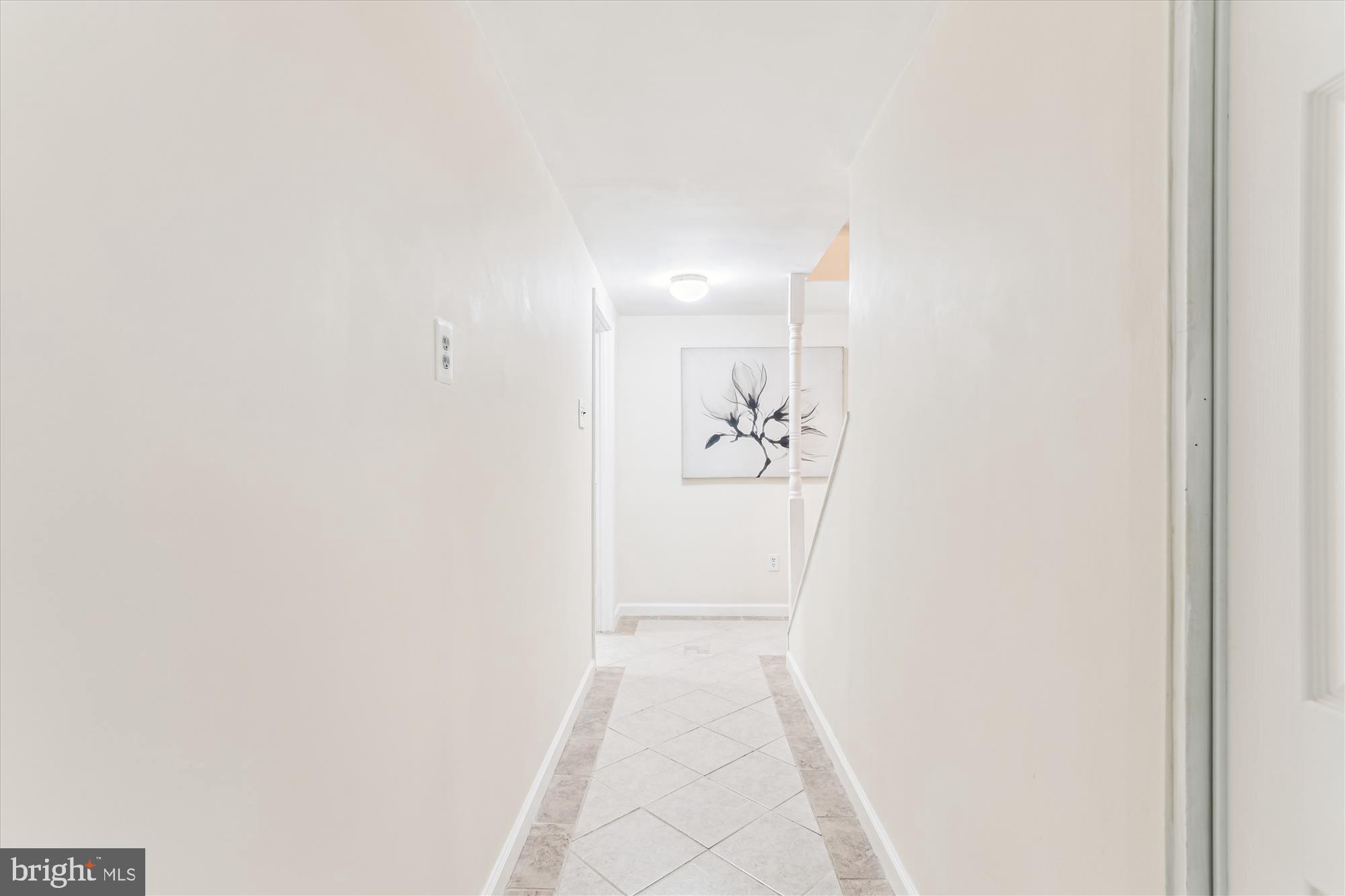 WOODMARK OF LAKE RIDGE - Residential