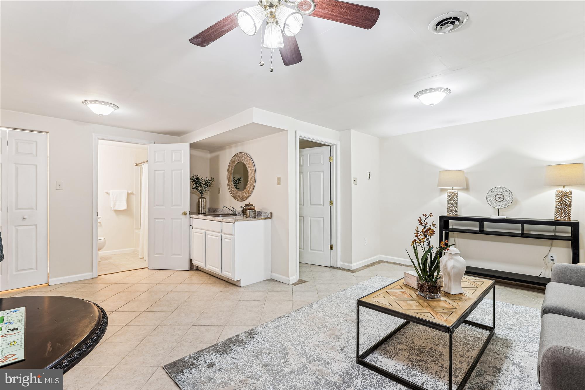 WOODMARK OF LAKE RIDGE - Residential