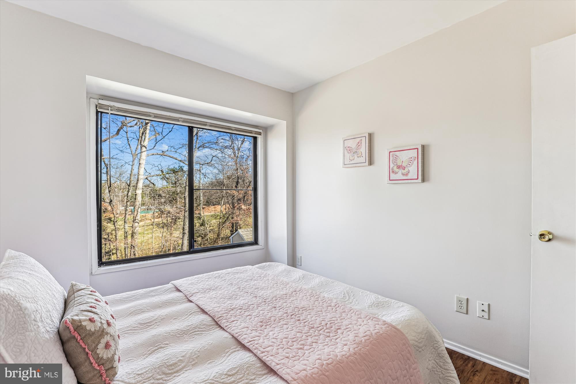 WOODMARK OF LAKE RIDGE - Residential