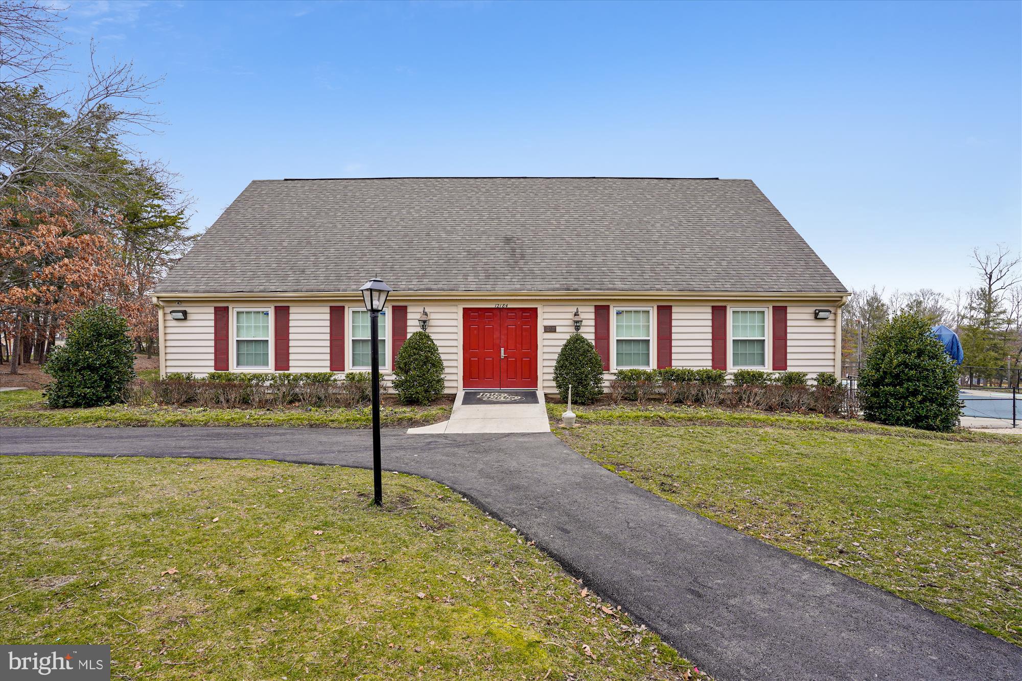 WOODMARK OF LAKE RIDGE - Residential