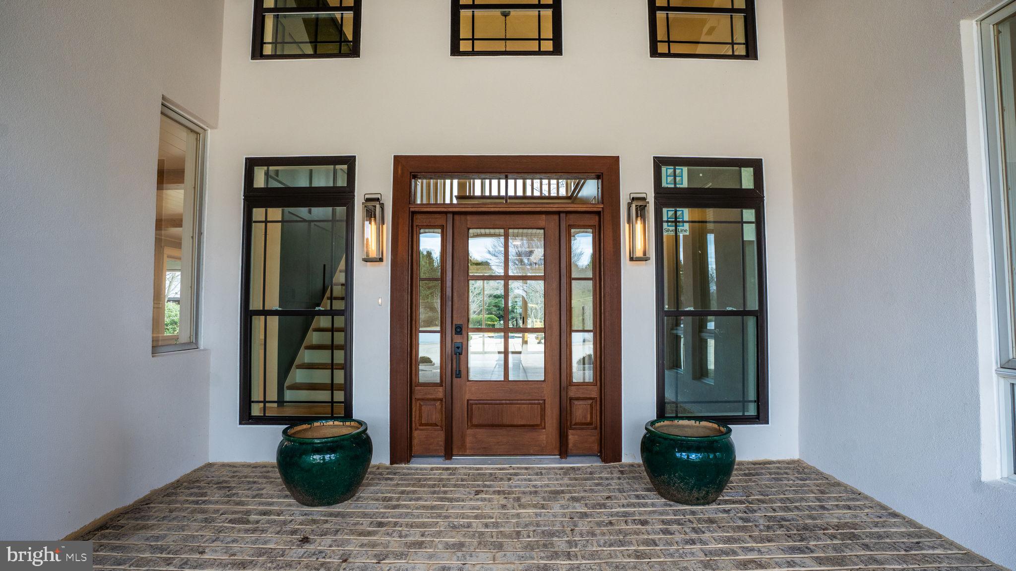 HALLMARK GLEN - Residential