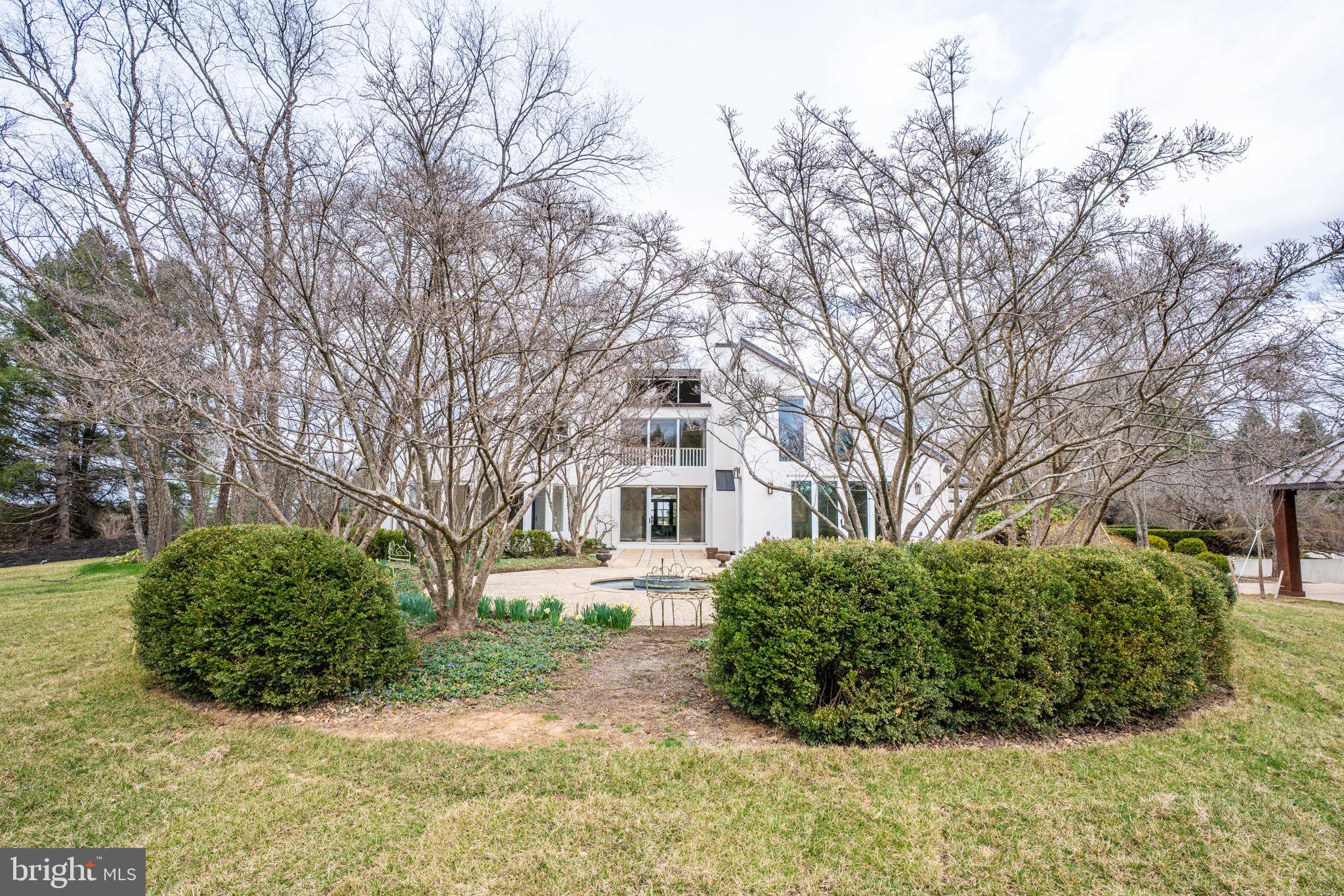 HALLMARK GLEN - Residential