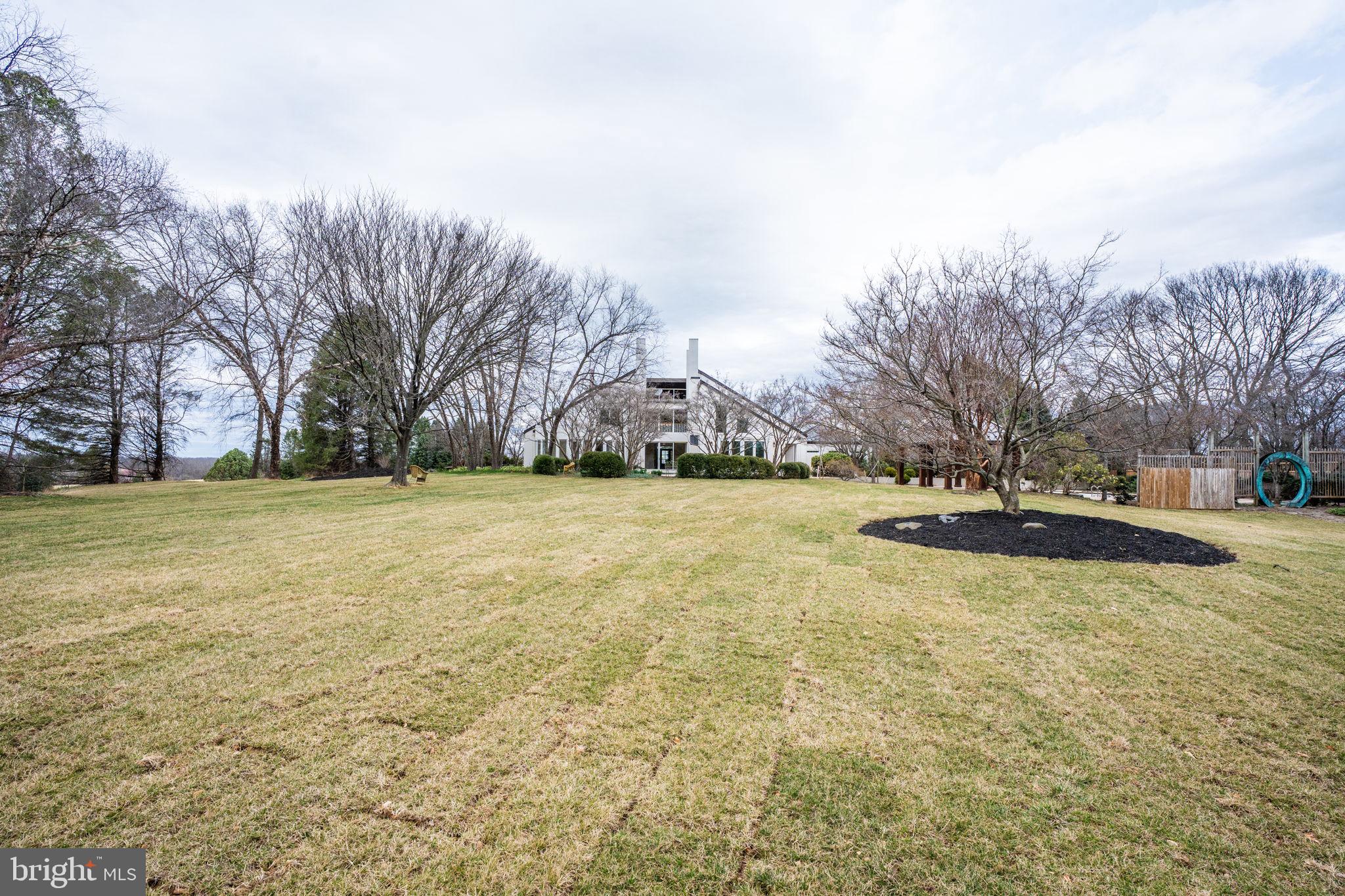 HALLMARK GLEN - Residential