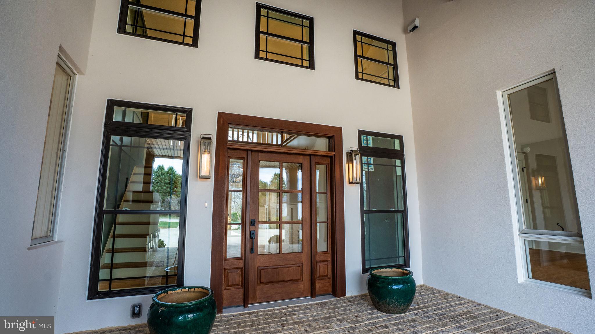 HALLMARK GLEN - Residential