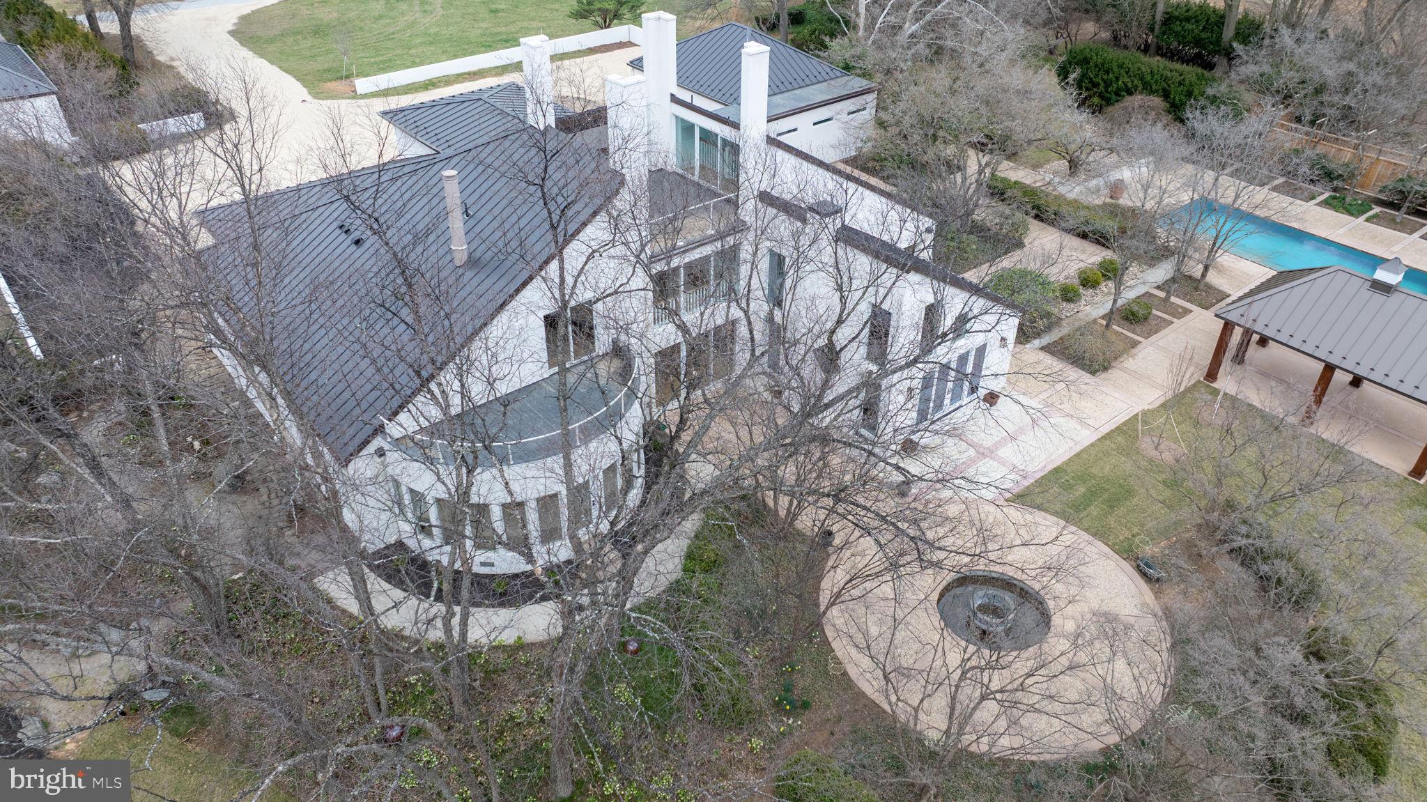 HALLMARK GLEN - Residential