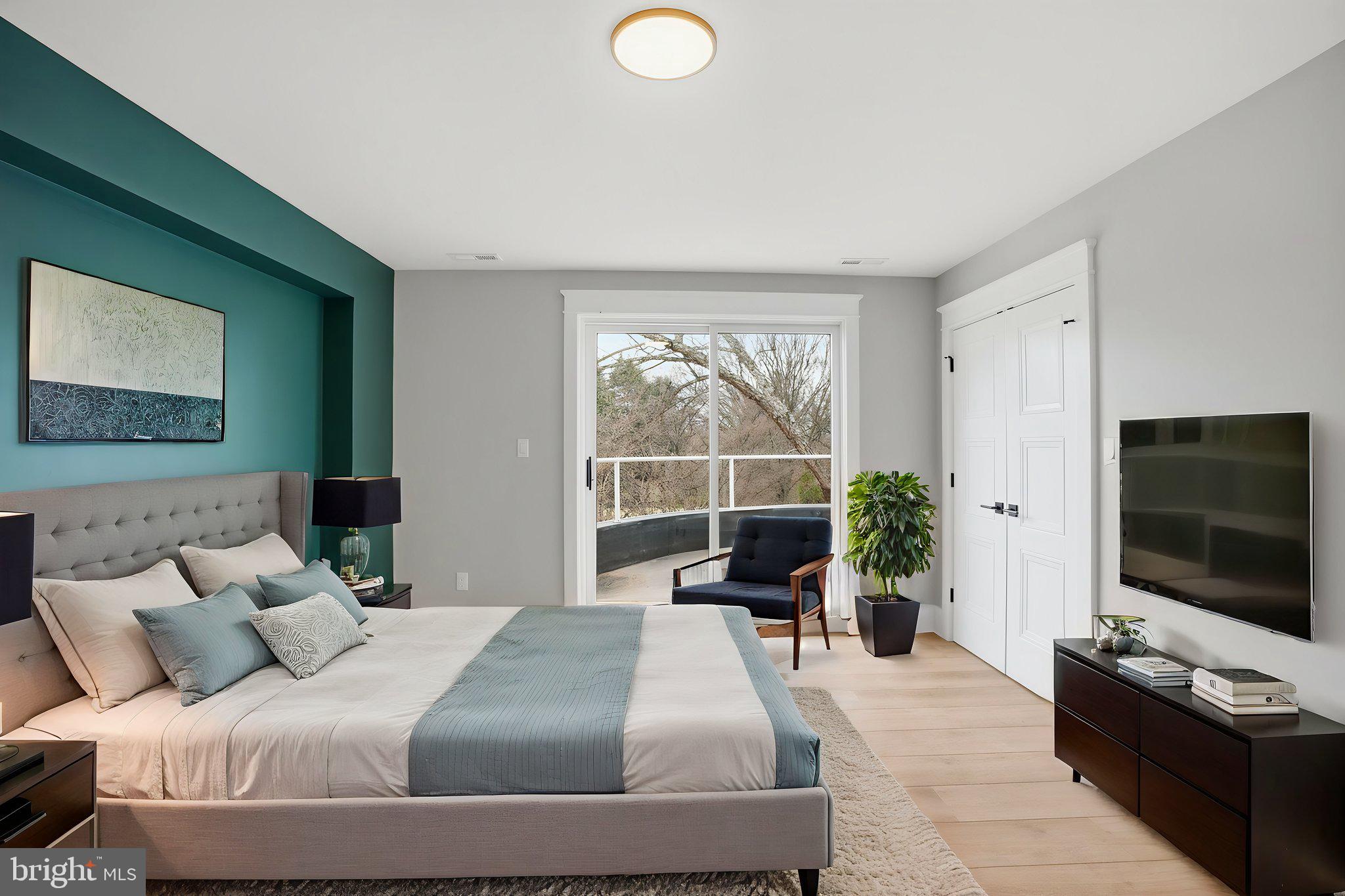 HALLMARK GLEN - Residential