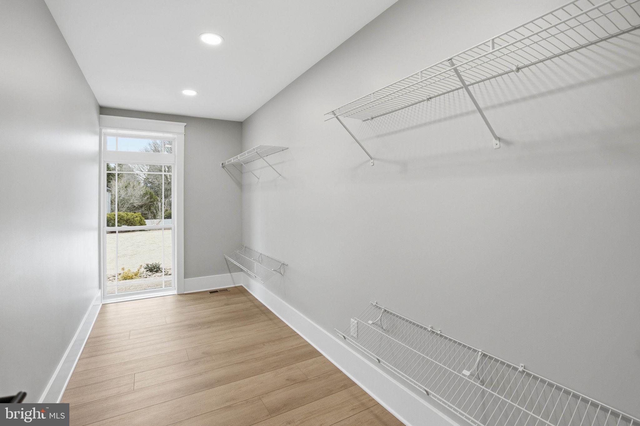 HALLMARK GLEN - Residential