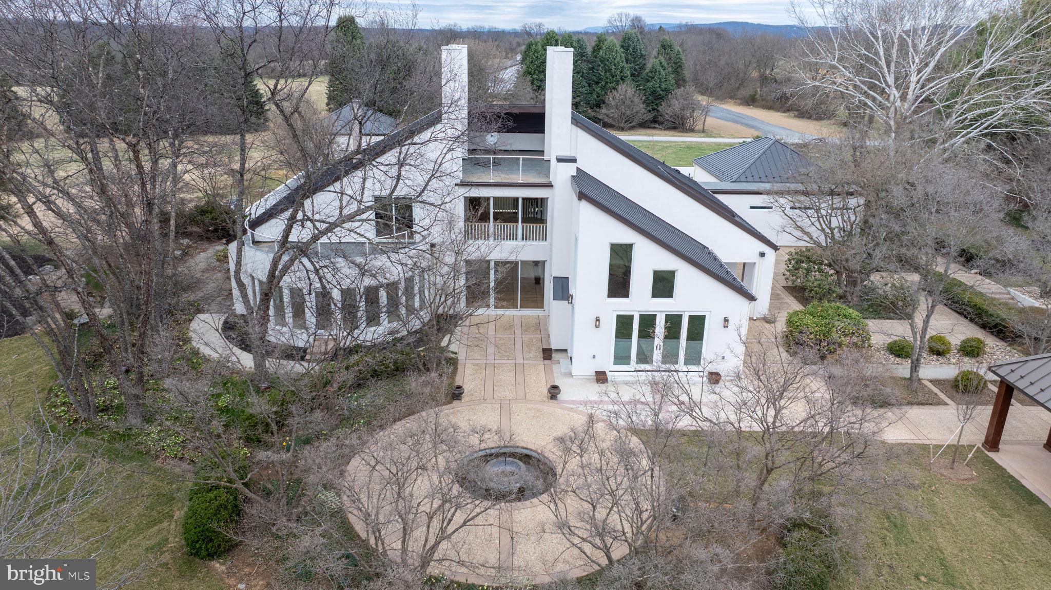 HALLMARK GLEN - Residential