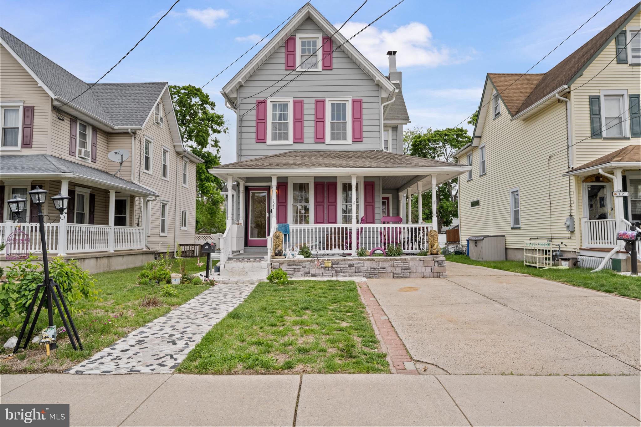 121 CLEVELAND AVENUE