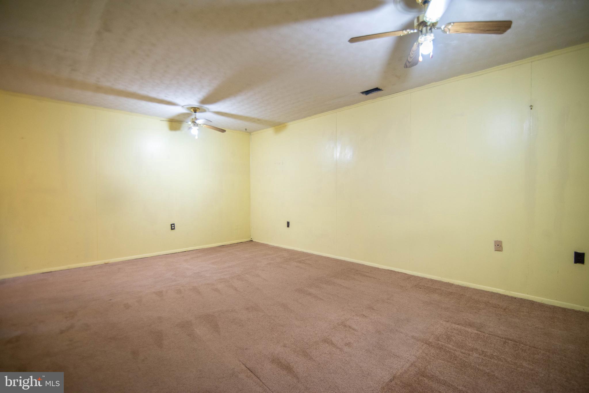 KINGS POINT - Residential Lease