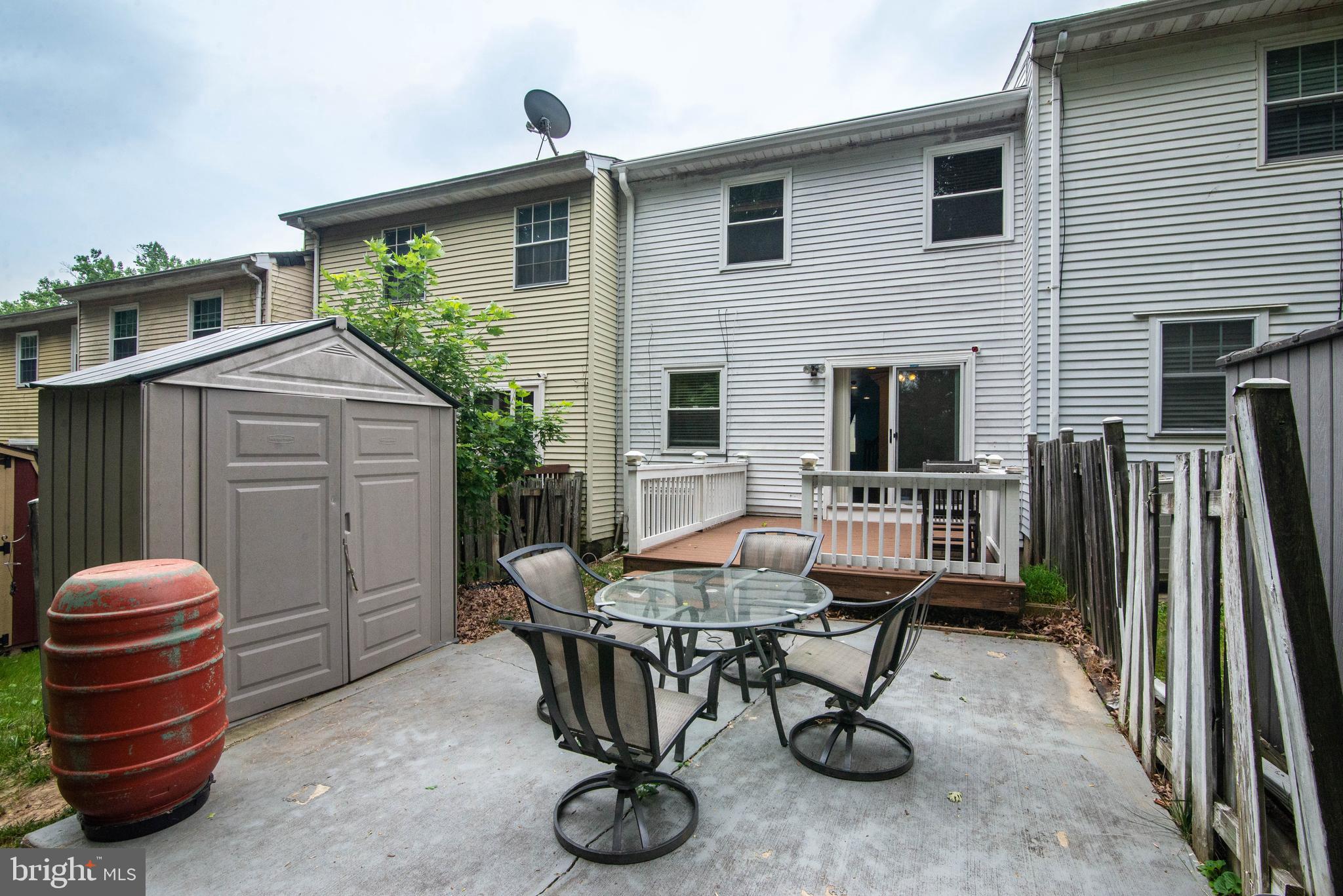 KINGS POINT - Residential Lease