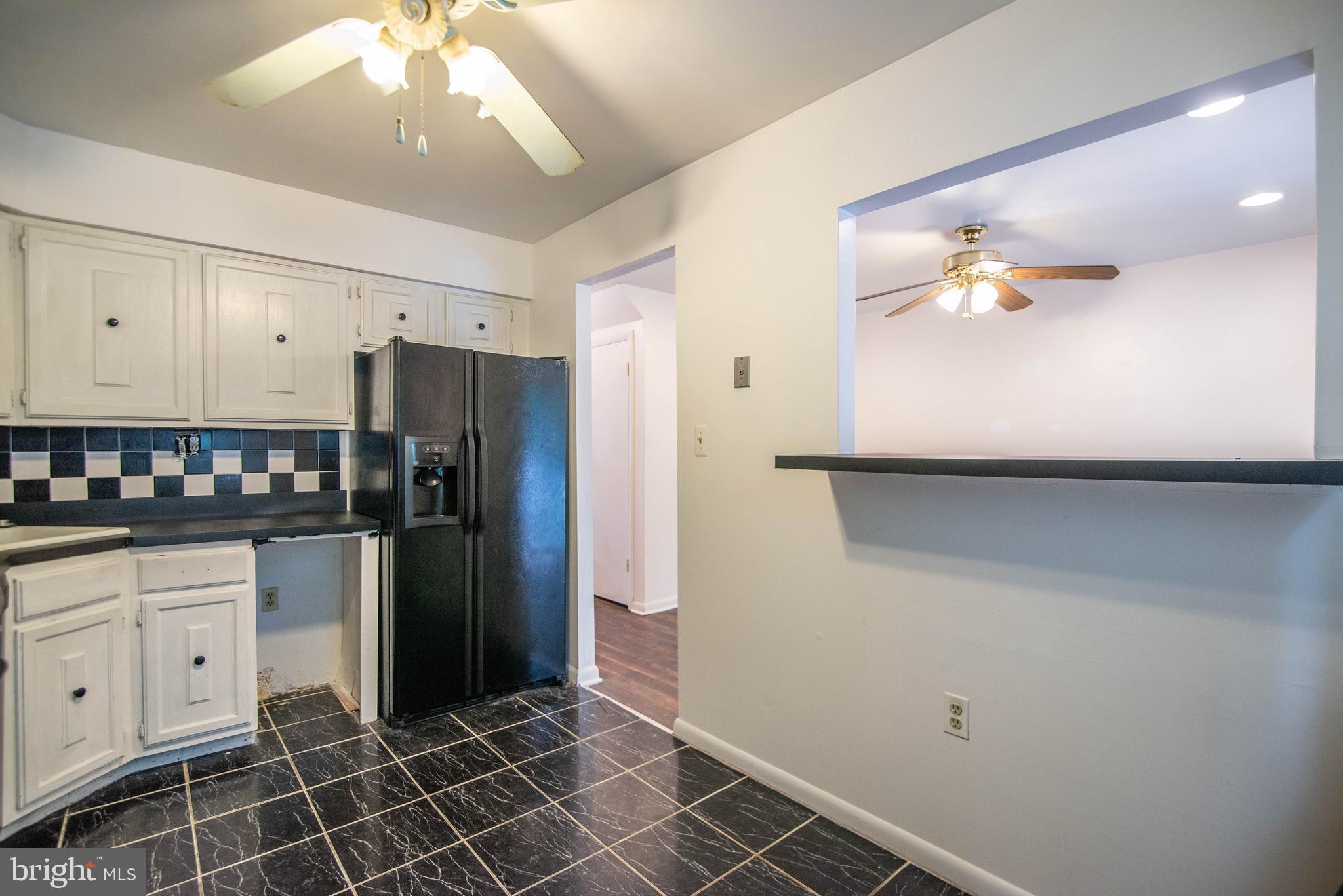 KINGS POINT - Residential Lease