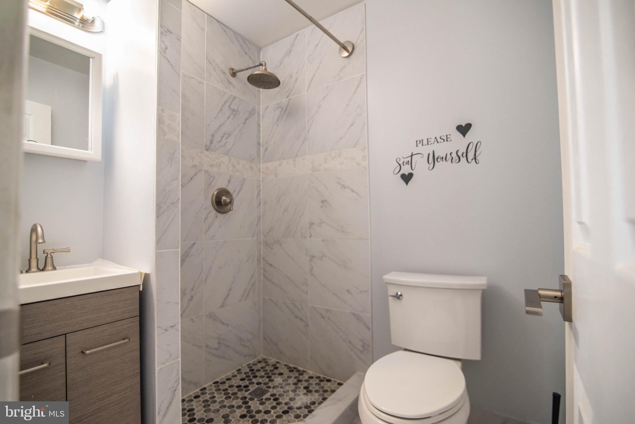 KINGS POINT - Residential Lease