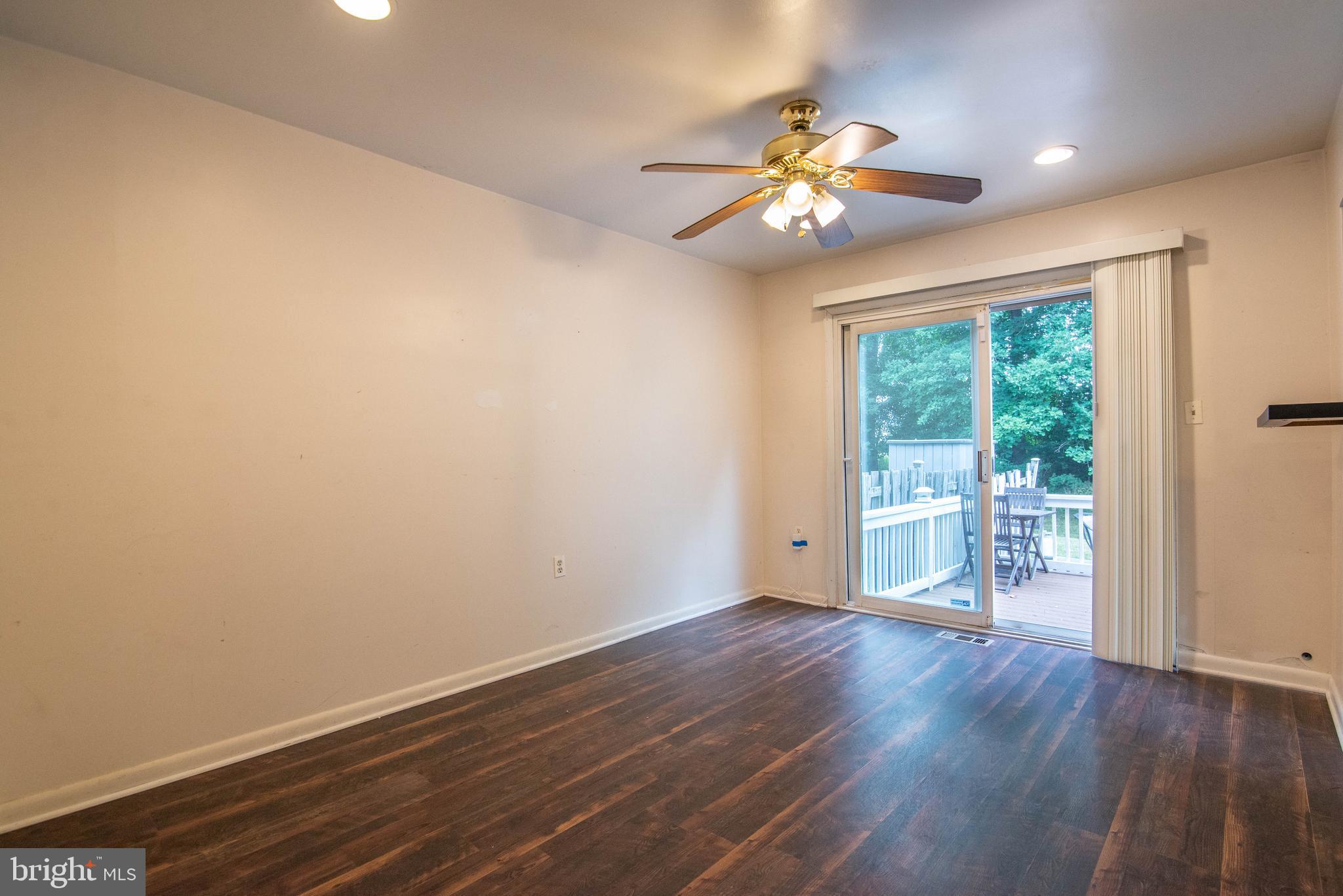 KINGS POINT - Residential Lease