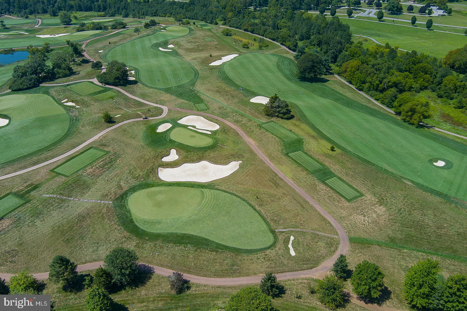 APPLEBROOK - Residential