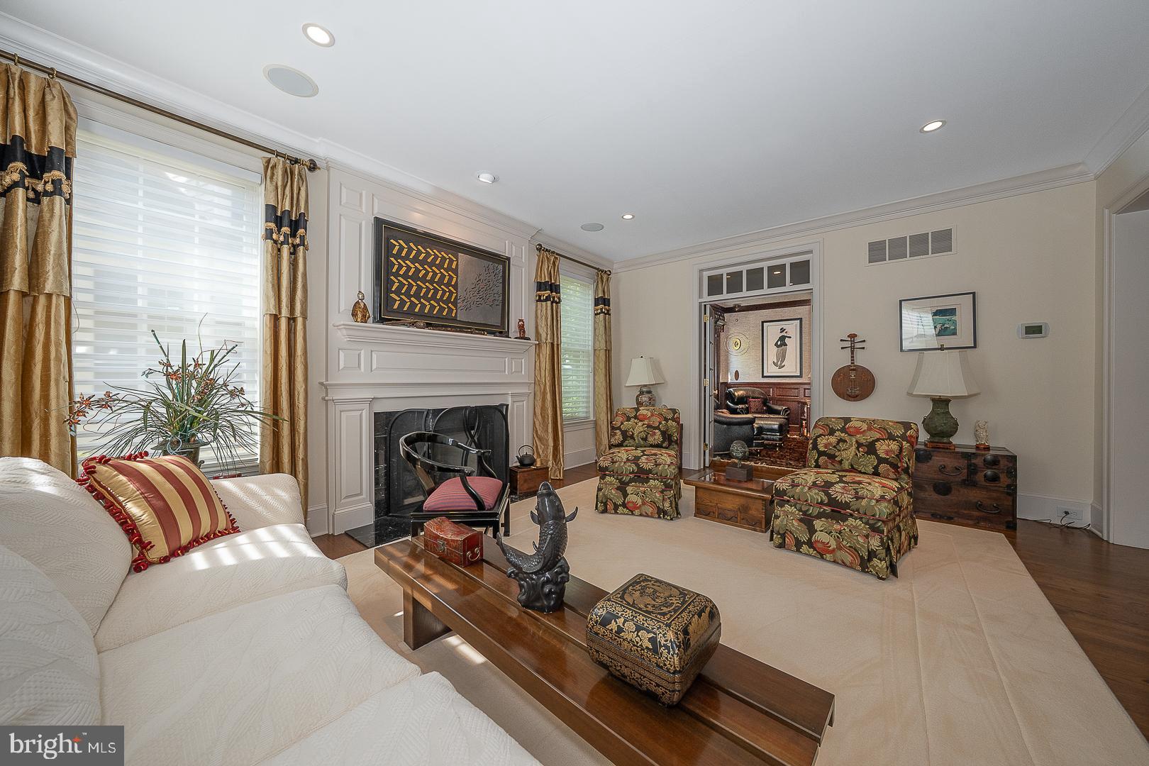 APPLEBROOK - Residential