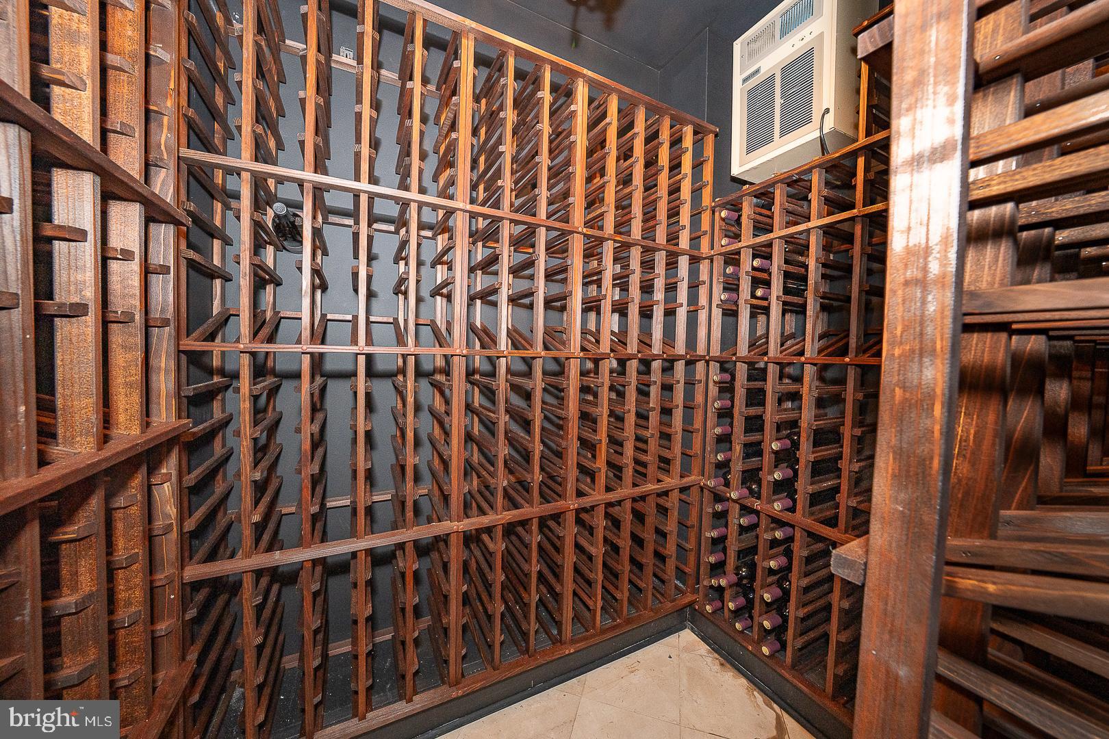 APPLEBROOK - Residential