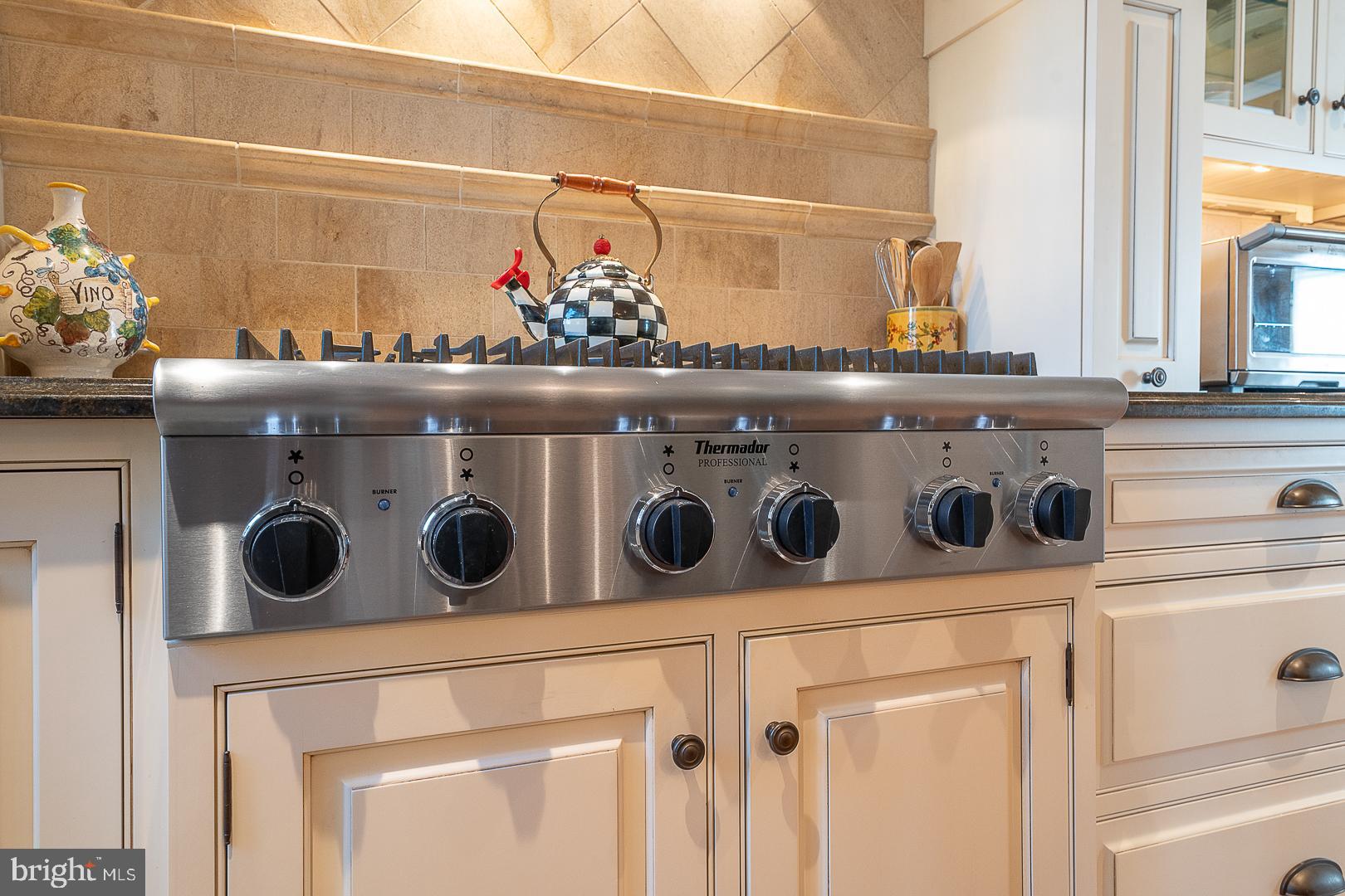 APPLEBROOK - Residential