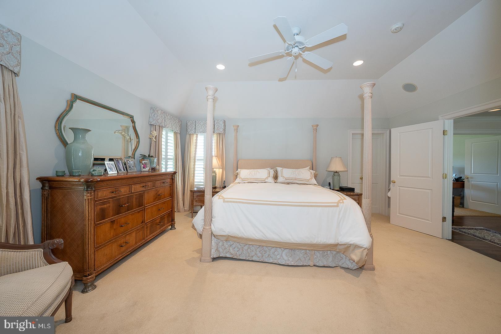 APPLEBROOK - Residential