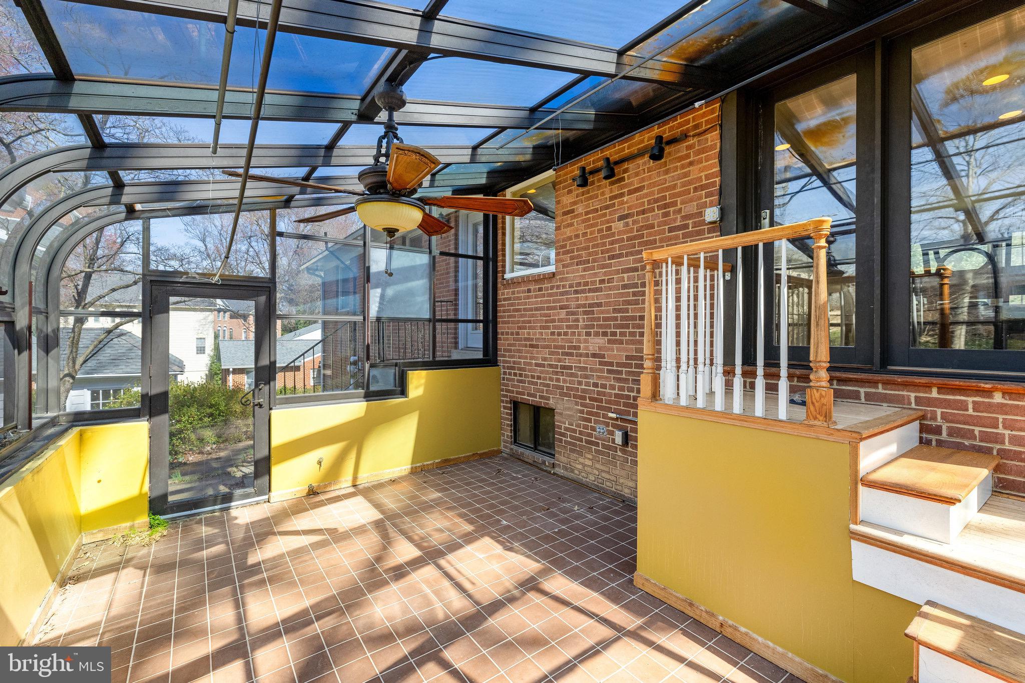 DIVINES CHESTERBROOK - Residential