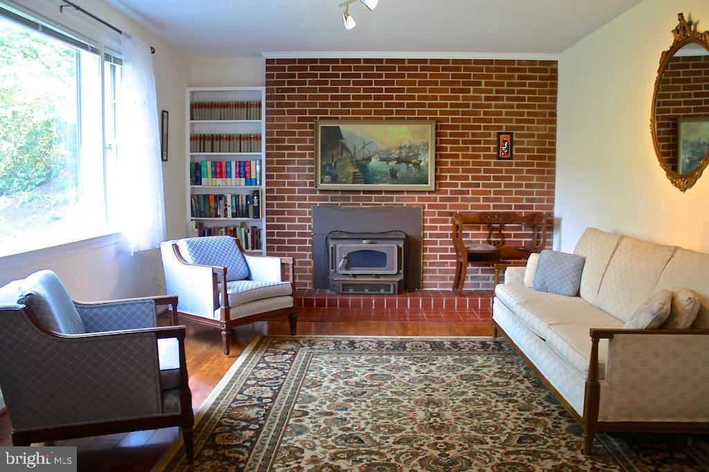 DIVINES CHESTERBROOK - Residential