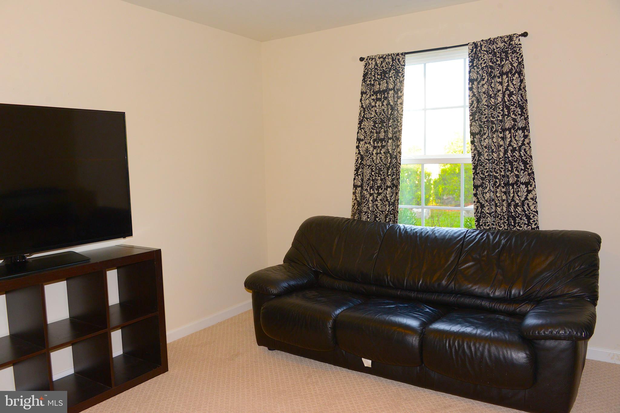 WENTWORTH GREEN - Residential