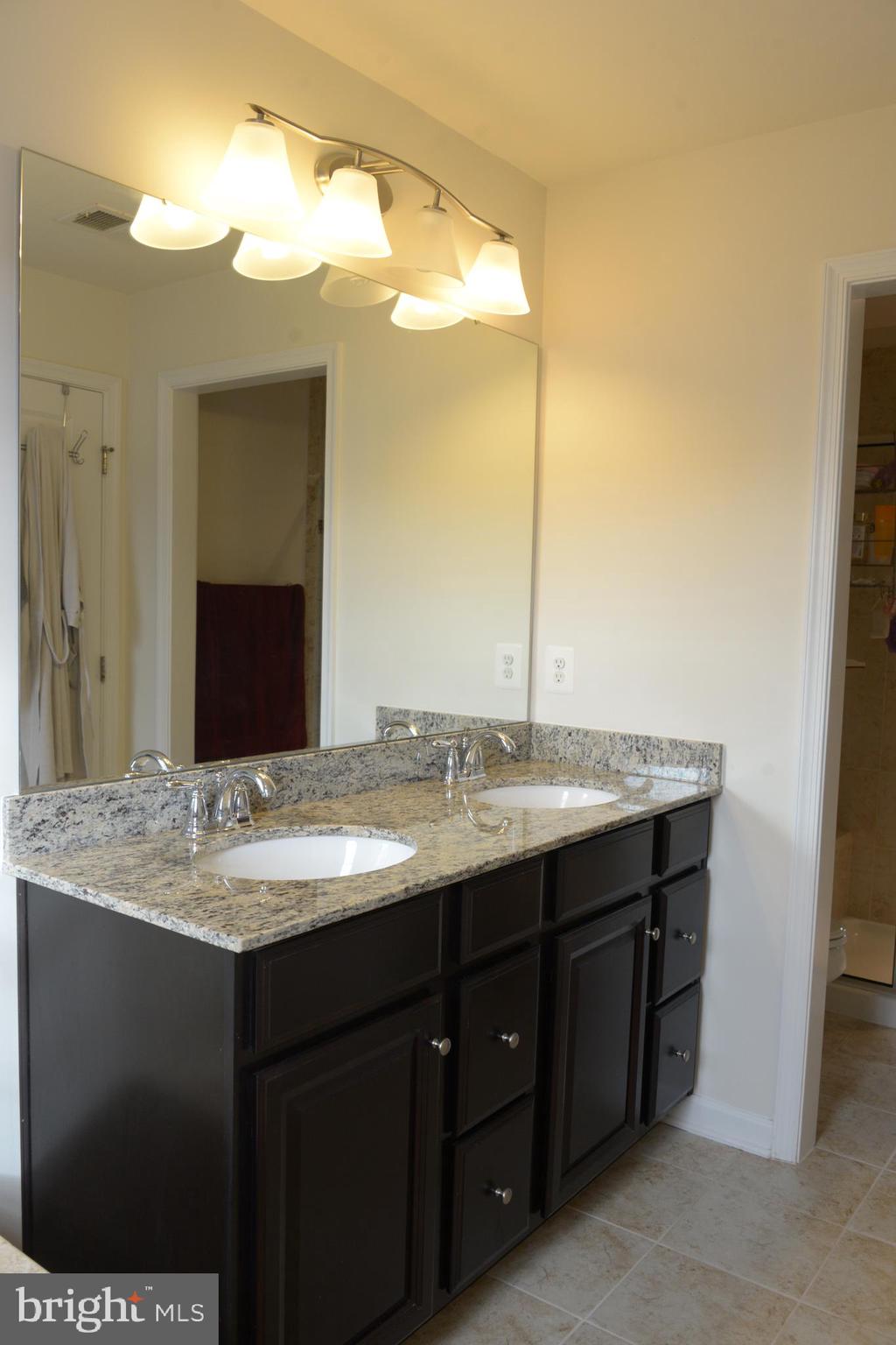 WENTWORTH GREEN - Residential