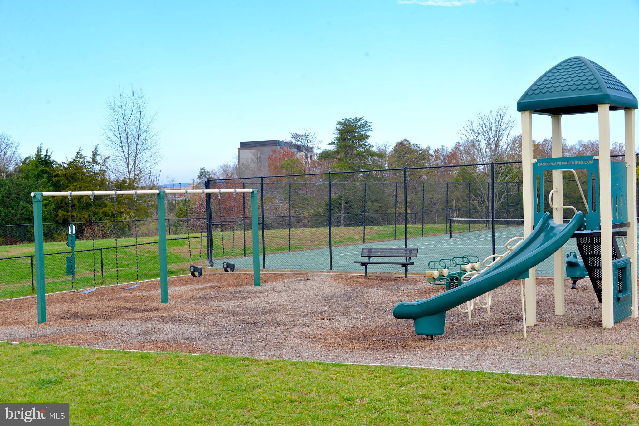 WENTWORTH GREEN - Residential