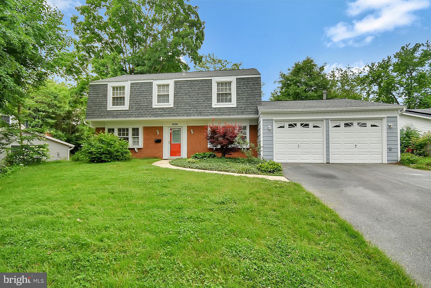 POINTER RIDGE - Residential