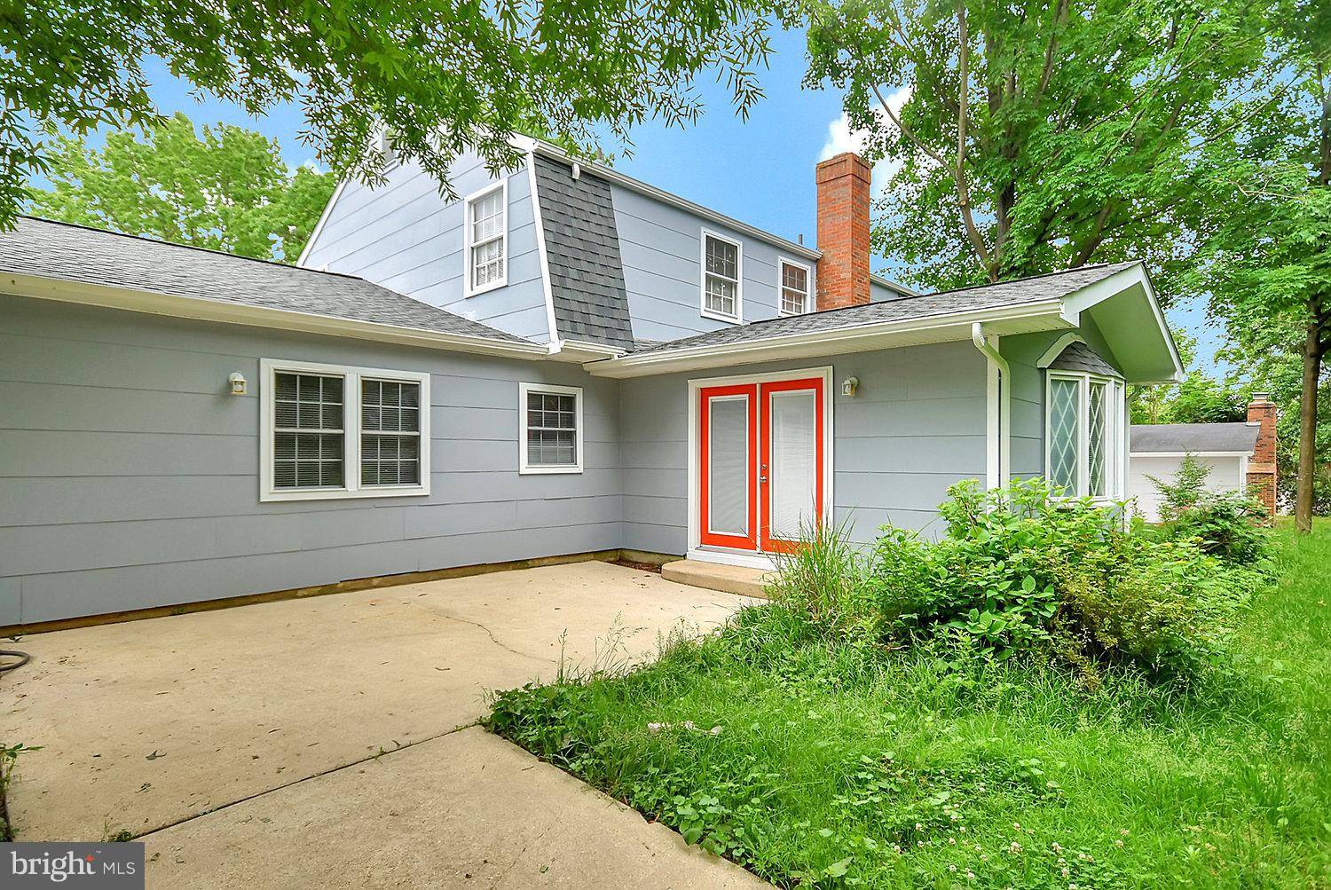 POINTER RIDGE - Residential