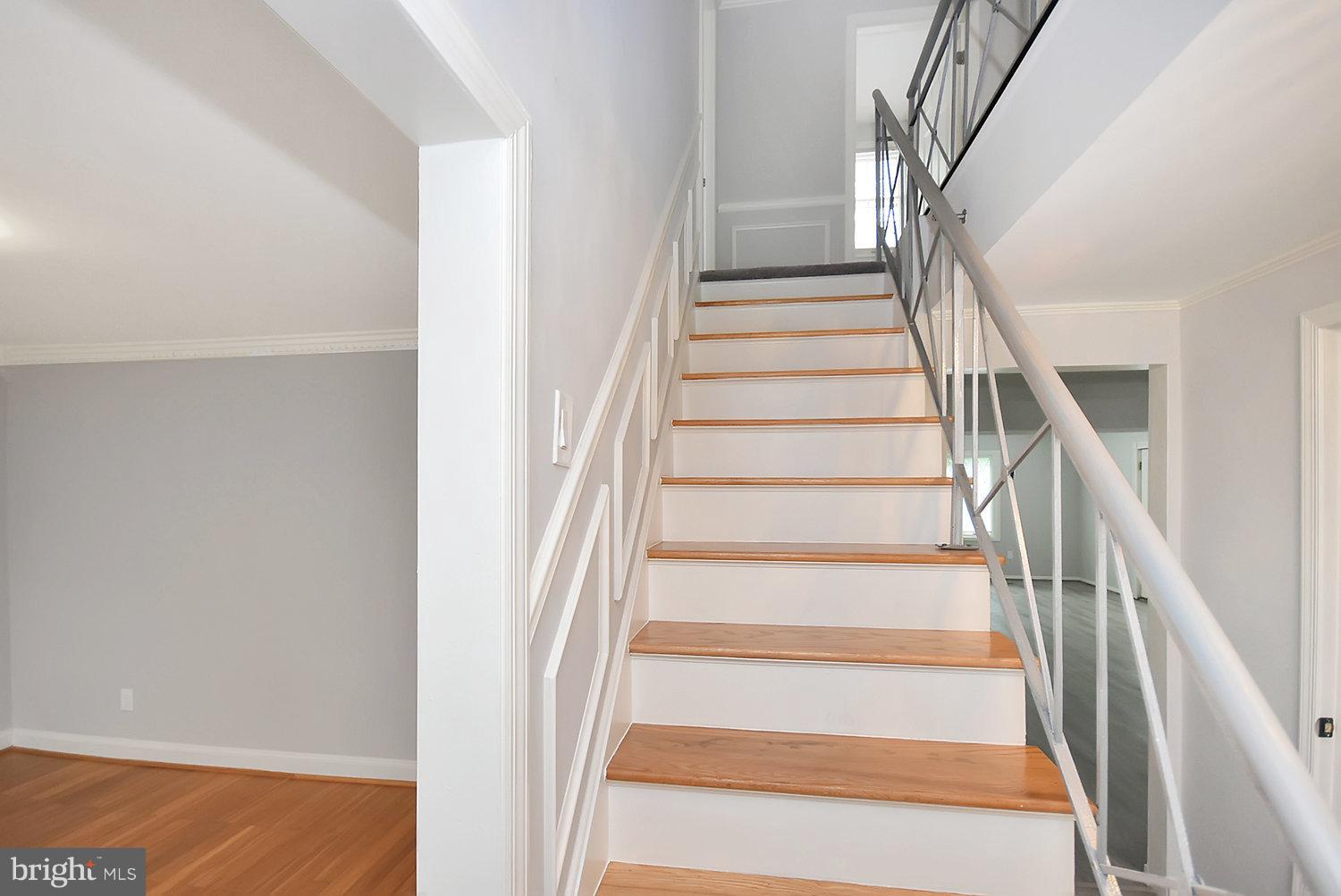 POINTER RIDGE - Residential