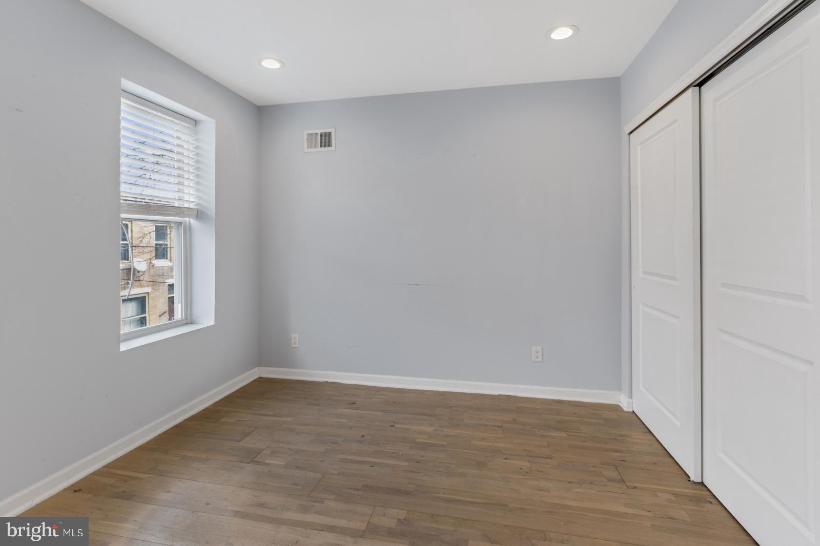 POINT BREEZE - Residential Lease