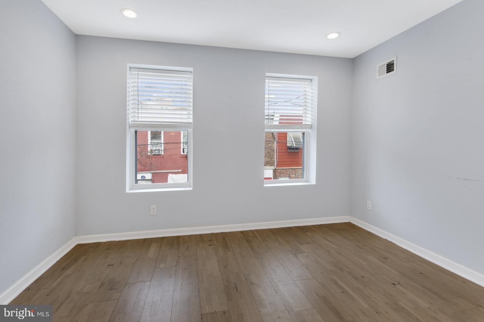 POINT BREEZE - Residential Lease