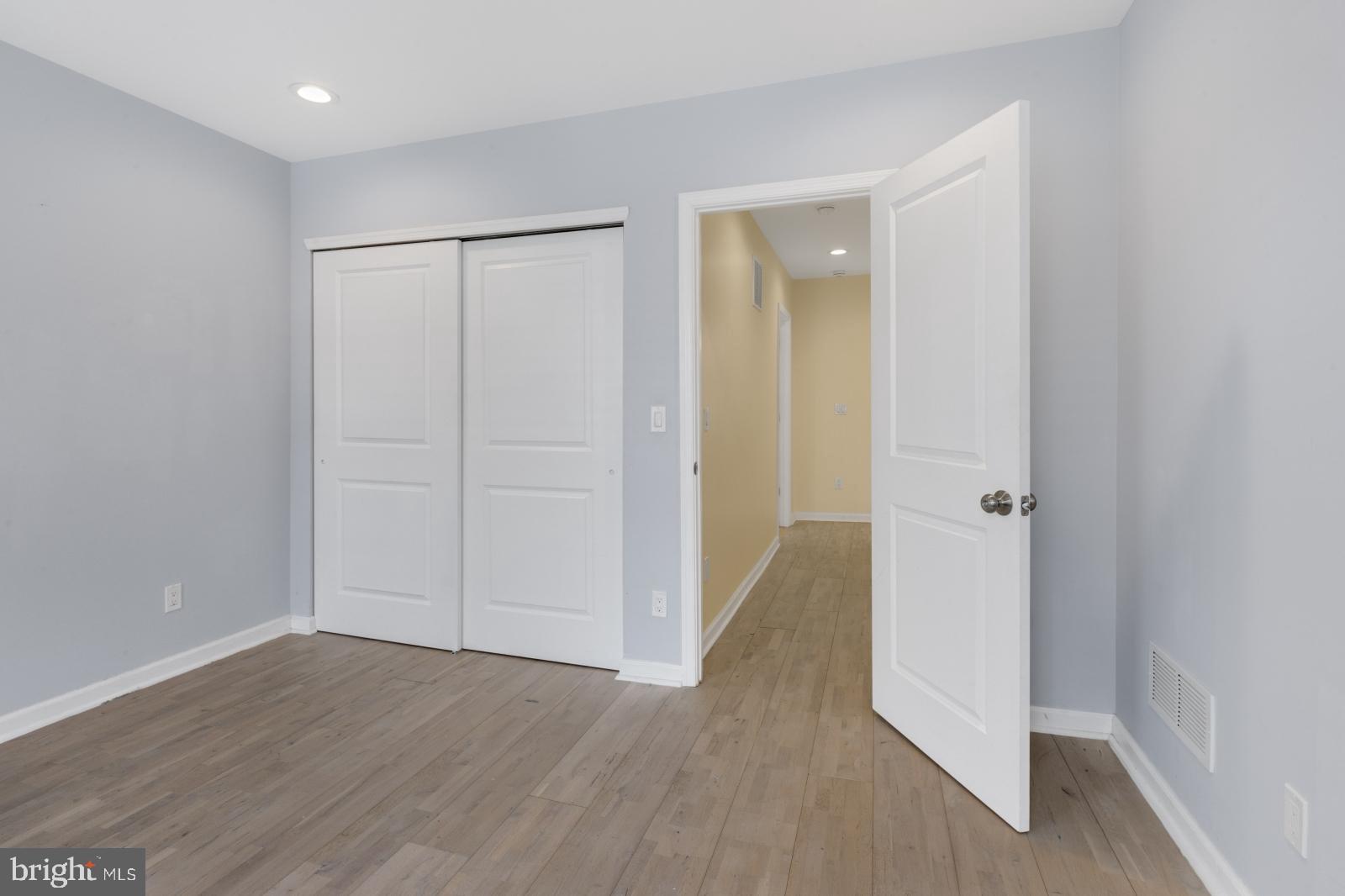 POINT BREEZE - Residential Lease