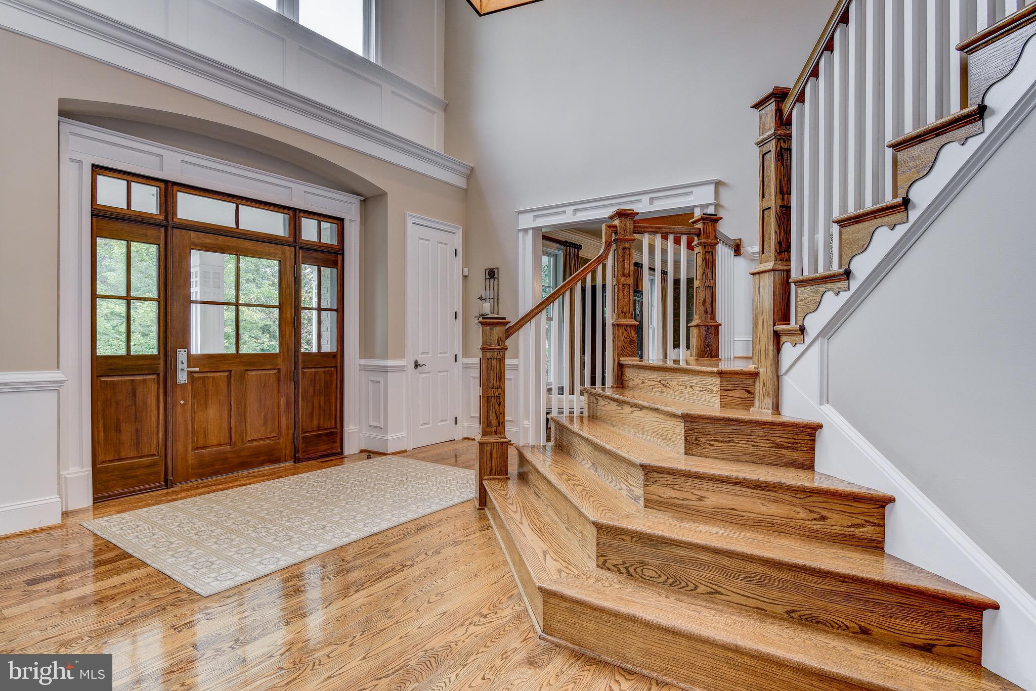 POTOMAC OUTSIDE - Residential