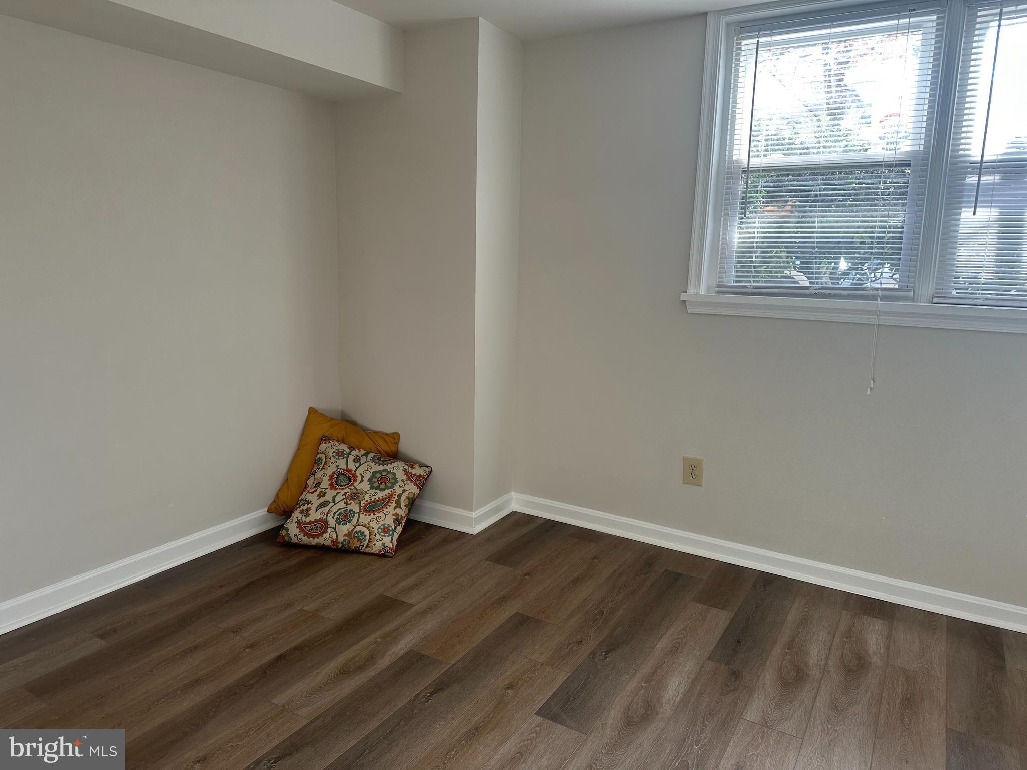 COLECROFT - Residential Lease