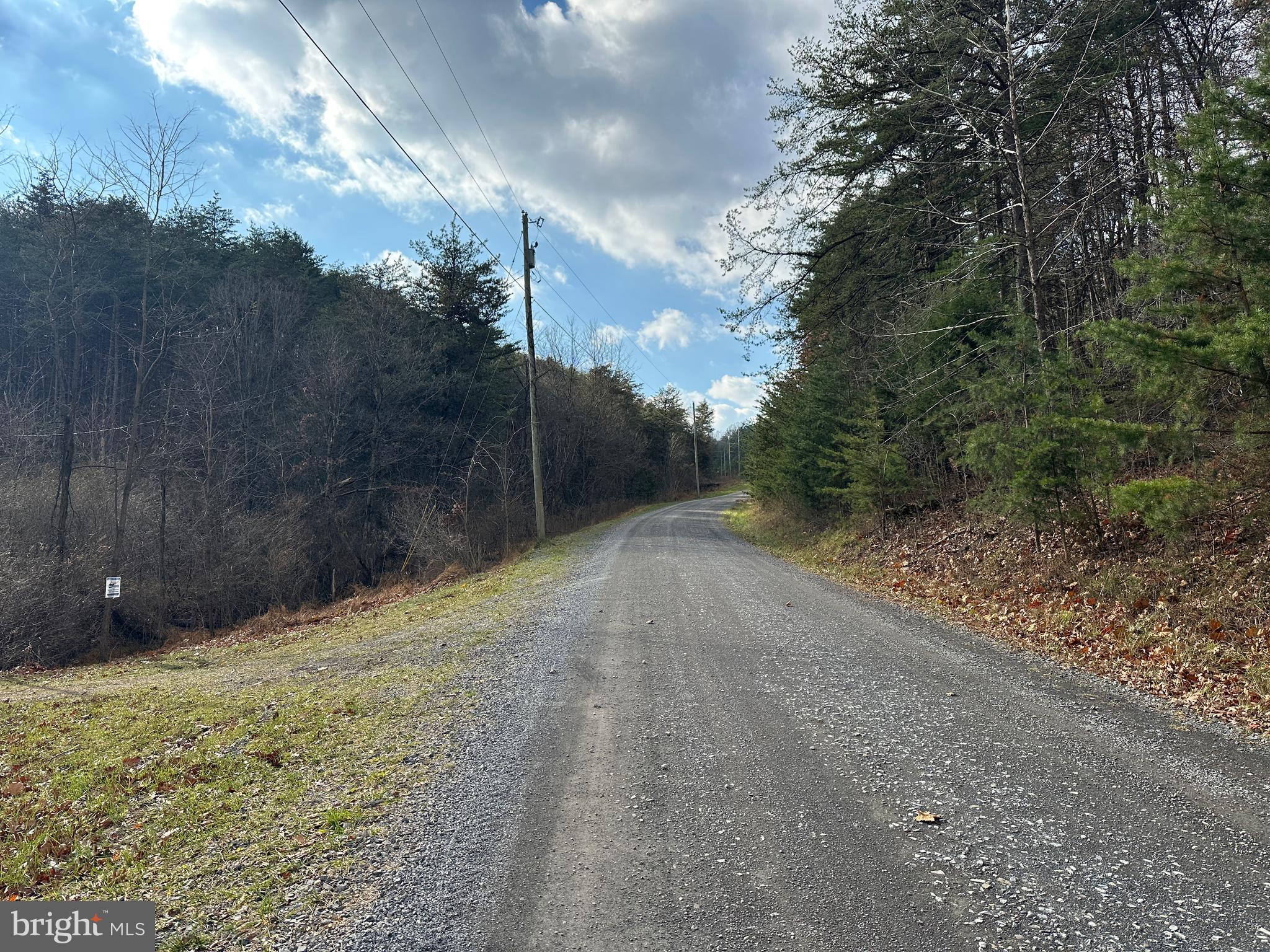 BLUFFS ON THE POTOMAC - Land