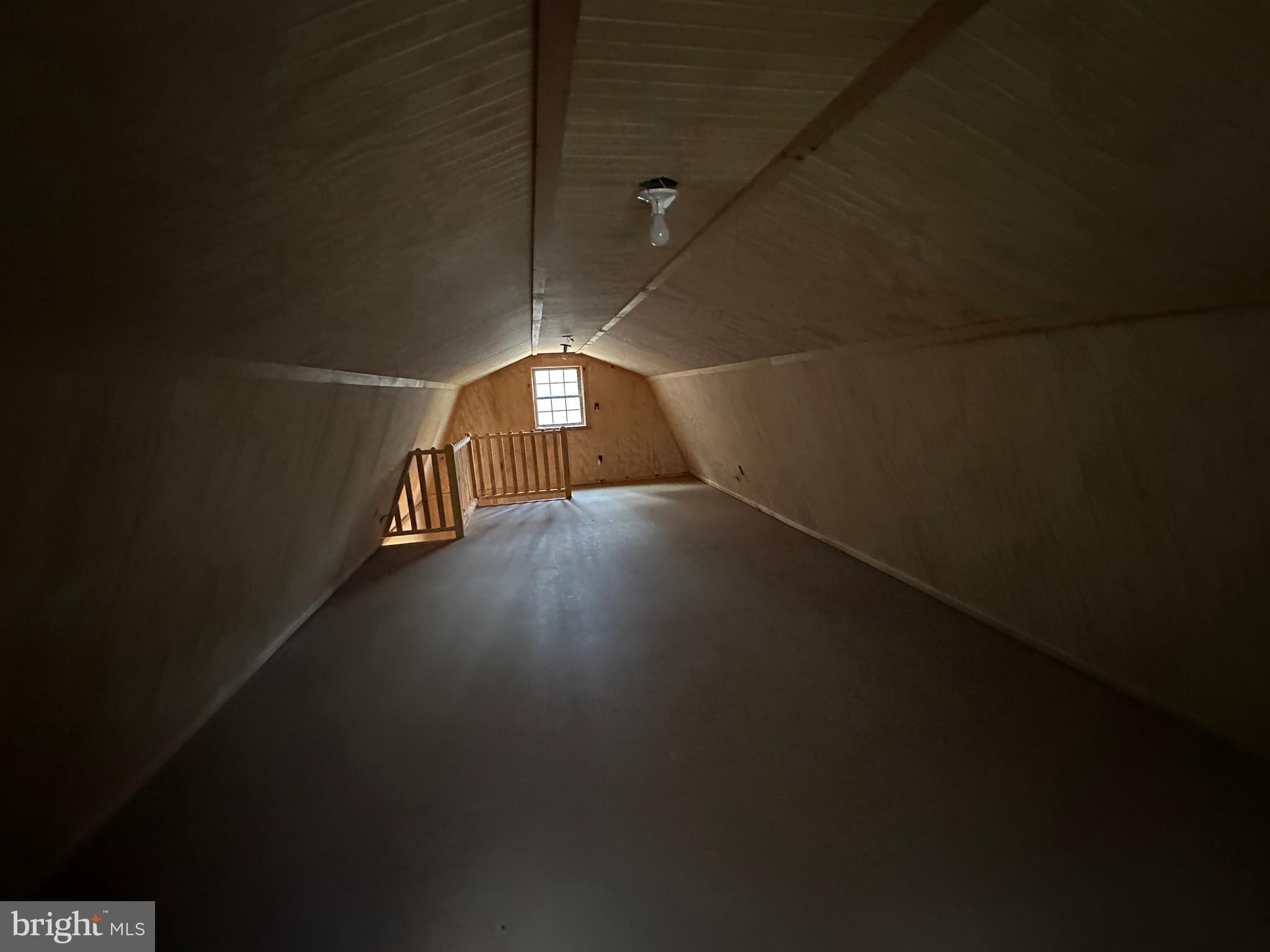 BLUFFS ON THE POTOMAC - Land