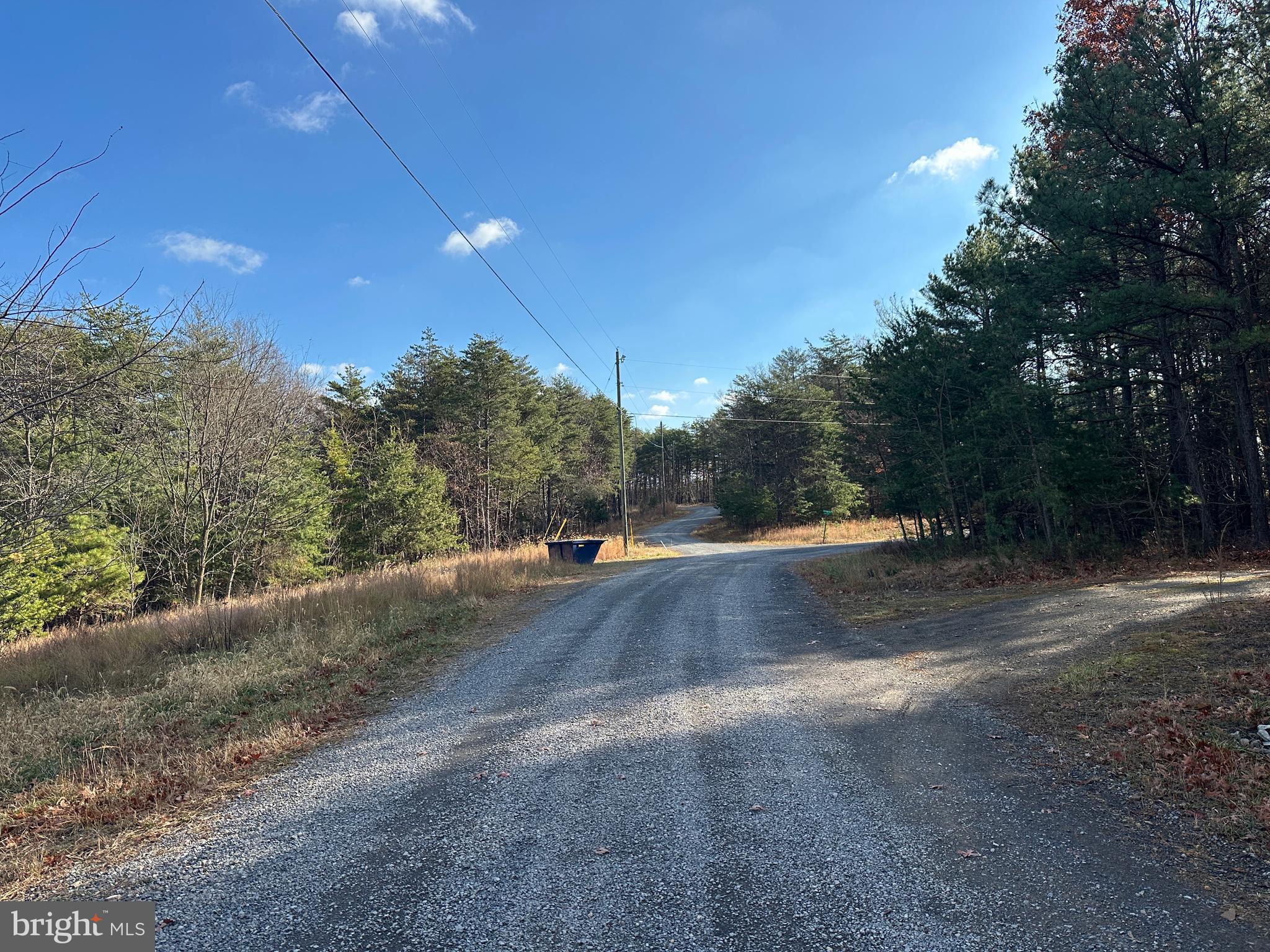 BLUFFS ON THE POTOMAC - Land