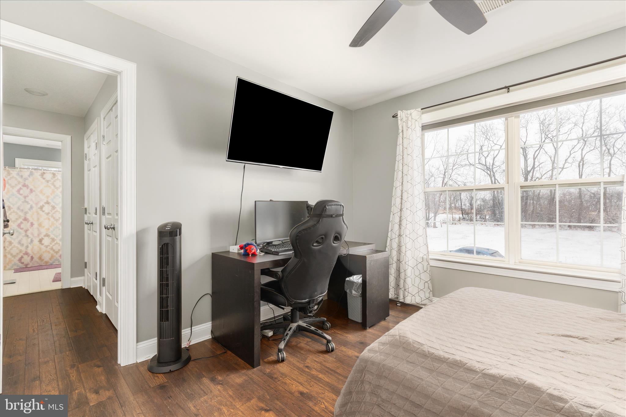 HEDGEBROOK HILLS - Residential