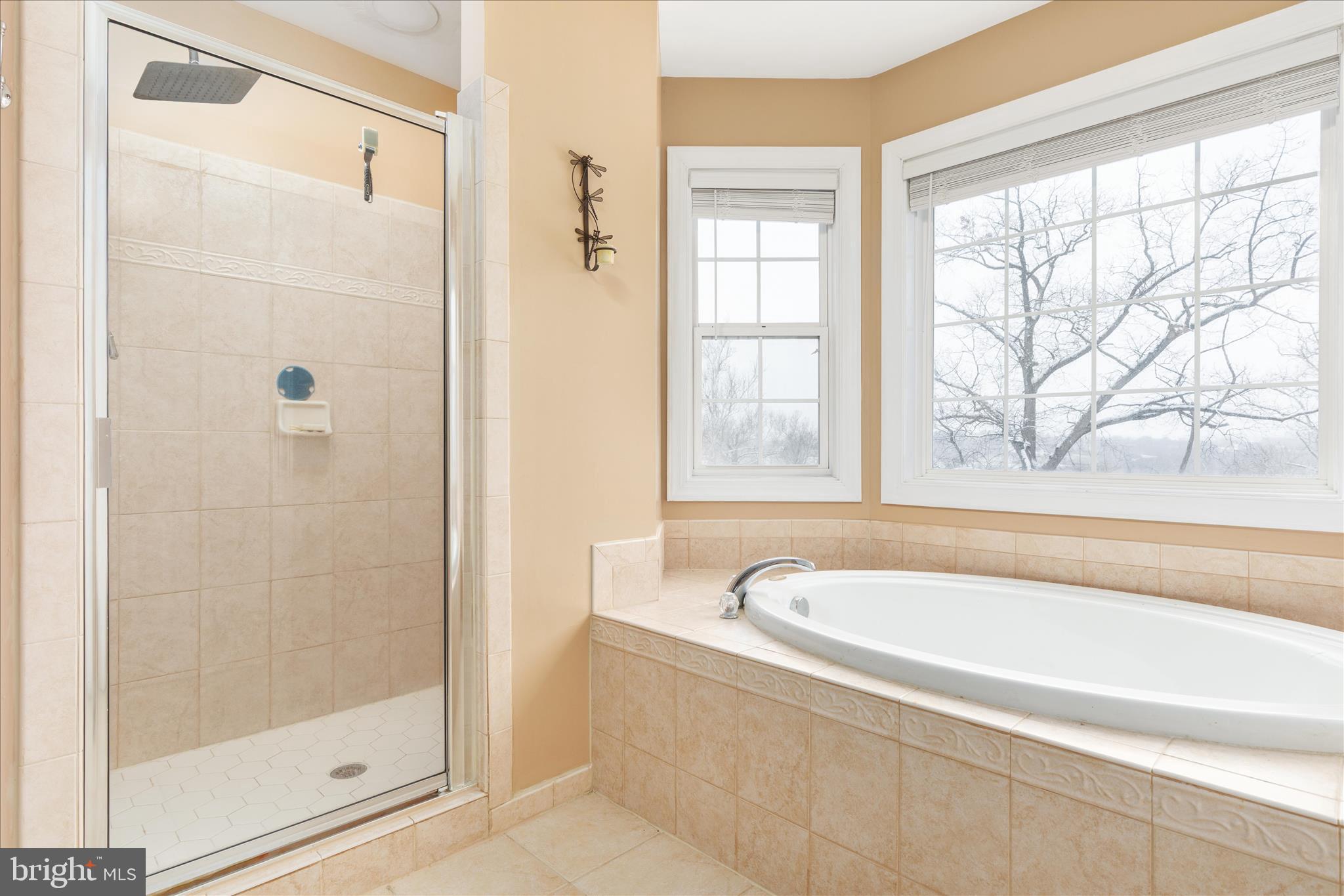 HEDGEBROOK HILLS - Residential