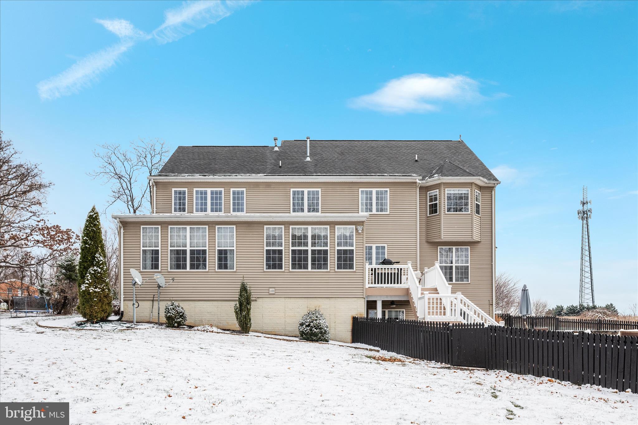 HEDGEBROOK HILLS - Residential